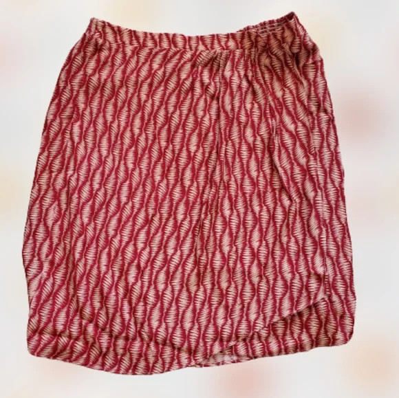 Anthropologie faux wrap fitted waist mini skirt, medium, red - Picture 3 of 11